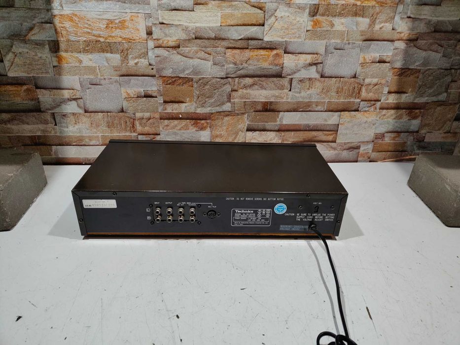 Korektor Technics SH-8010K