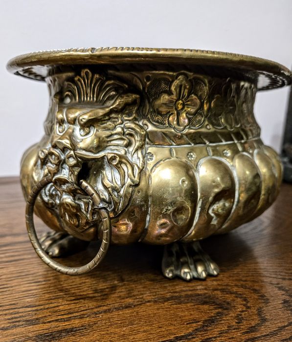 Mosiężna osłonka na doniczki Kalisz