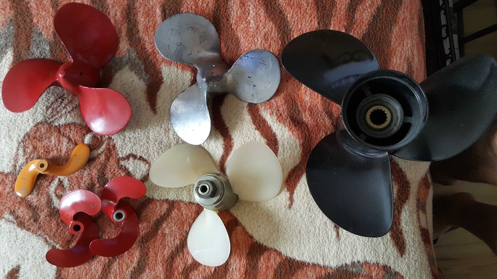 Śruba napędowa motorówki ,łodzi
