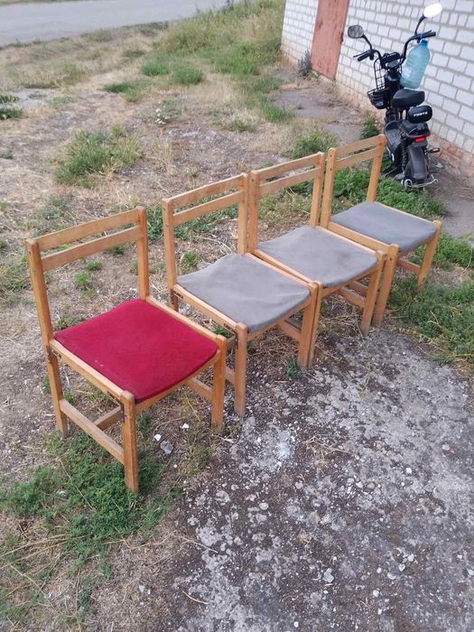 Продам столы и стулья