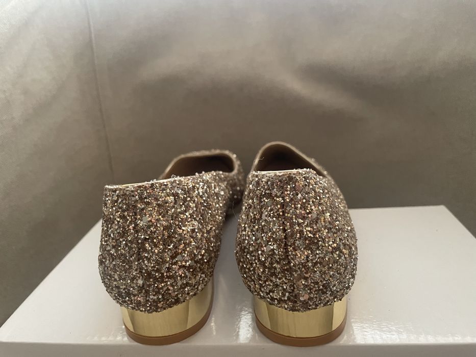 Sapatos rasos, de lantejoulas dourado - 39 Nunca usados
