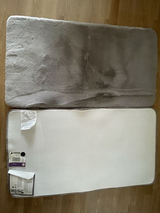 Tapete liso de pelo 60X110 cm creme