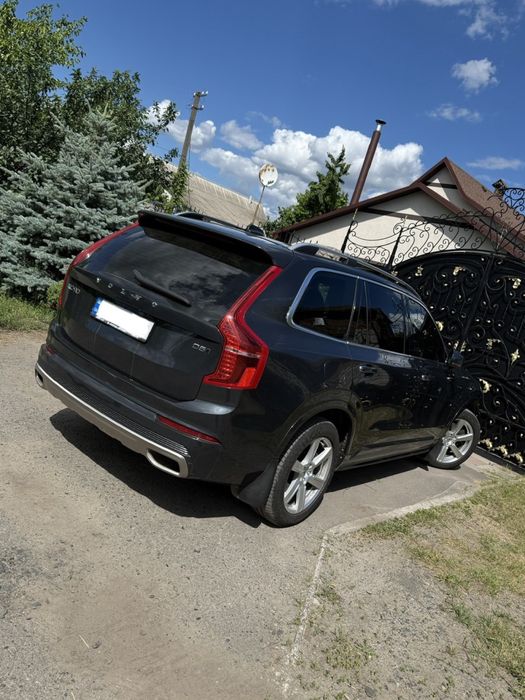 Volvo xc 90 офіційна