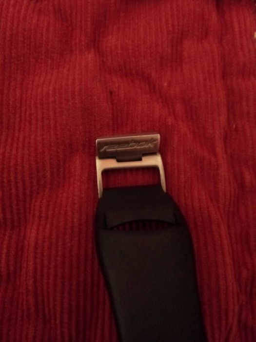 Relógio Reebok, a funcionar