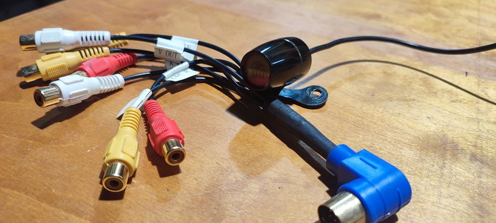 Автомагнитола CHALLENGER DVA-9700