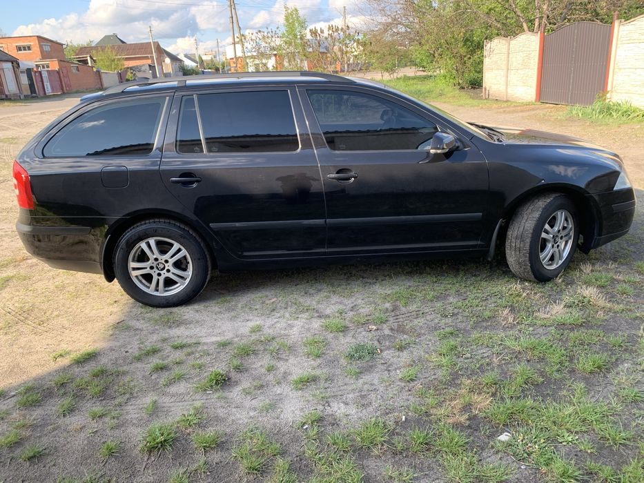 Продам Skoda Octavia 1,6 mpi