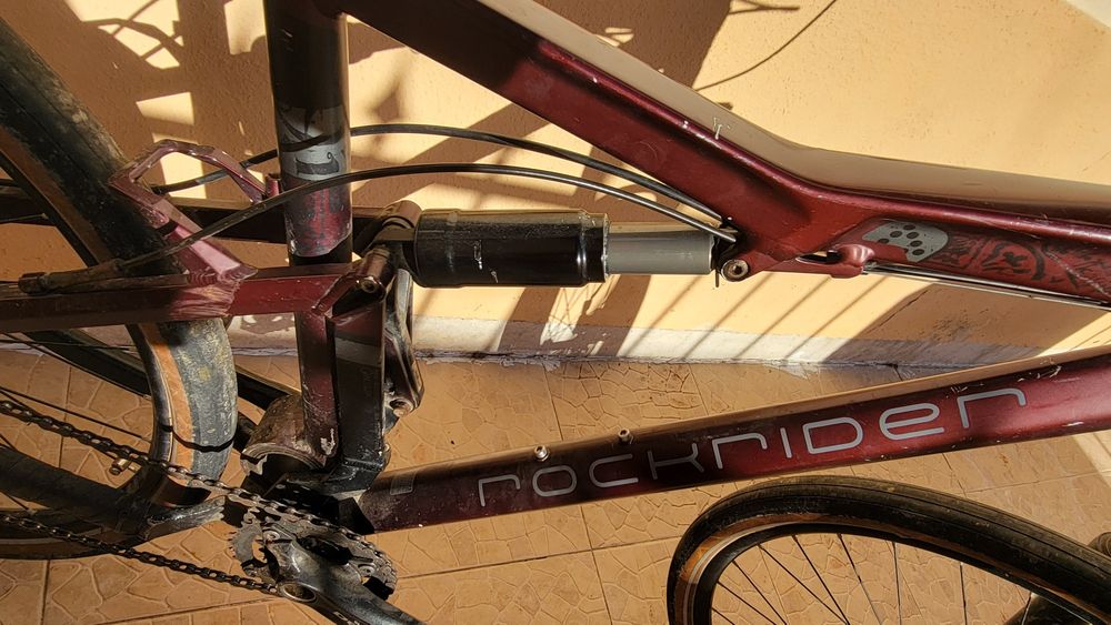 Bicicleta rockrider suspensnsao completa