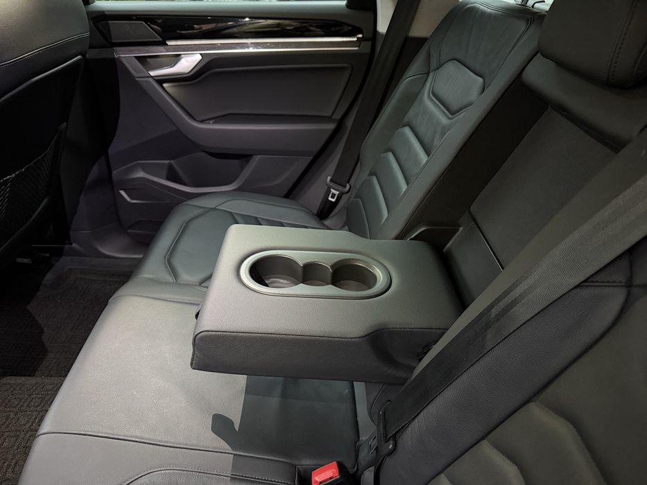 Продам Volkswagen Touareg III