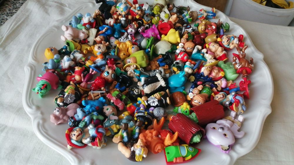 Figurki, zabawki, duża ilość