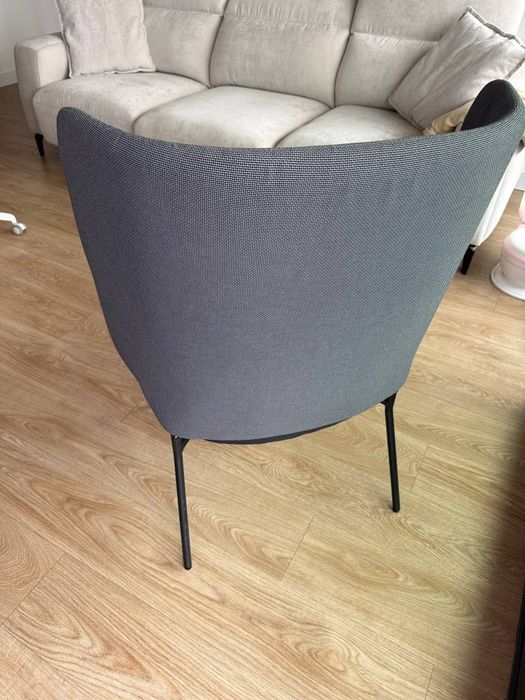 Poltrona IKEA BINGSTA (encosto alto) — Como nova — 90€