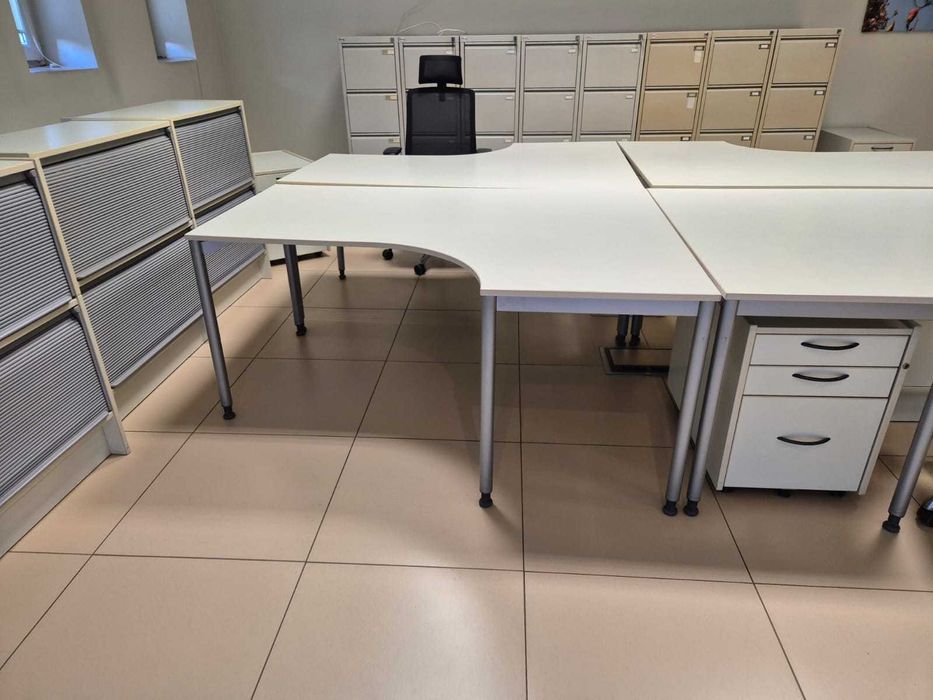 Biurko narożne 160x120 duże stabilne Dostępne 4 sztuki