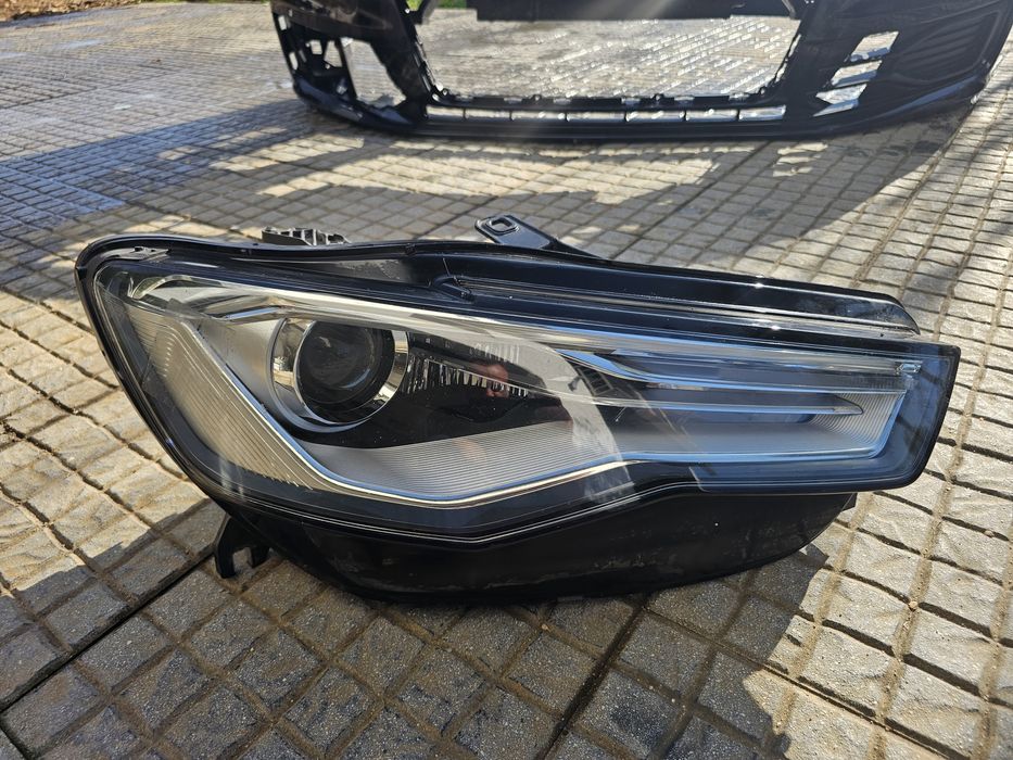 Farol original direito xenon Audi A6
