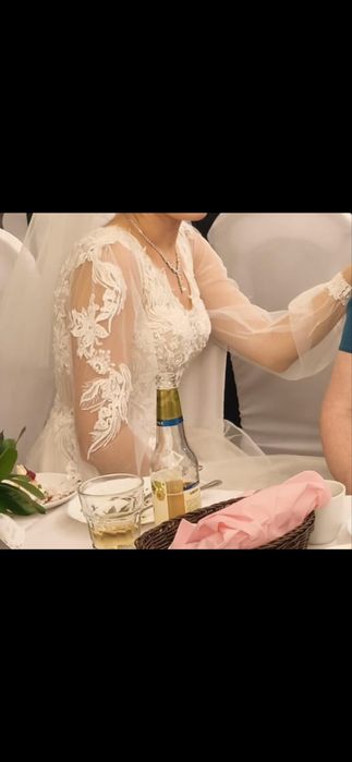Sprzedam piękną suknie ślubna.