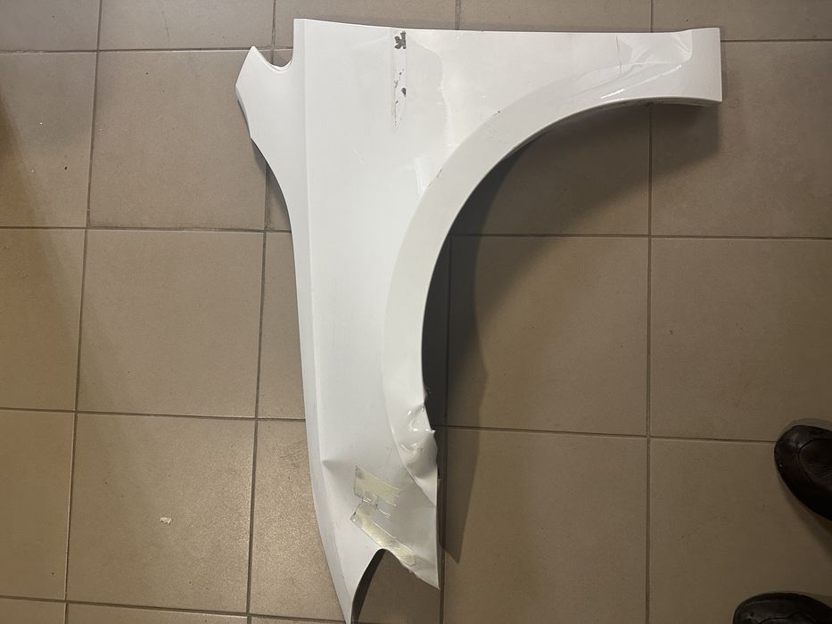 Крило переднє ліве e-Golf