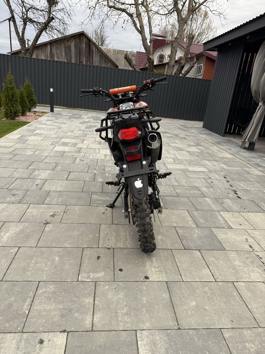 Мотоцикл Spark SP200D-5B