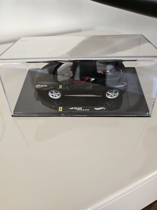 Miniatura 1:43 Ferrari 458 Italia   Hot wheels elite