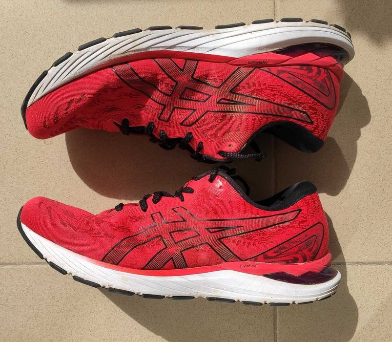 Ténis de corrida Asics Gel Cumulus 23 nº 44.5, usados, bom estado