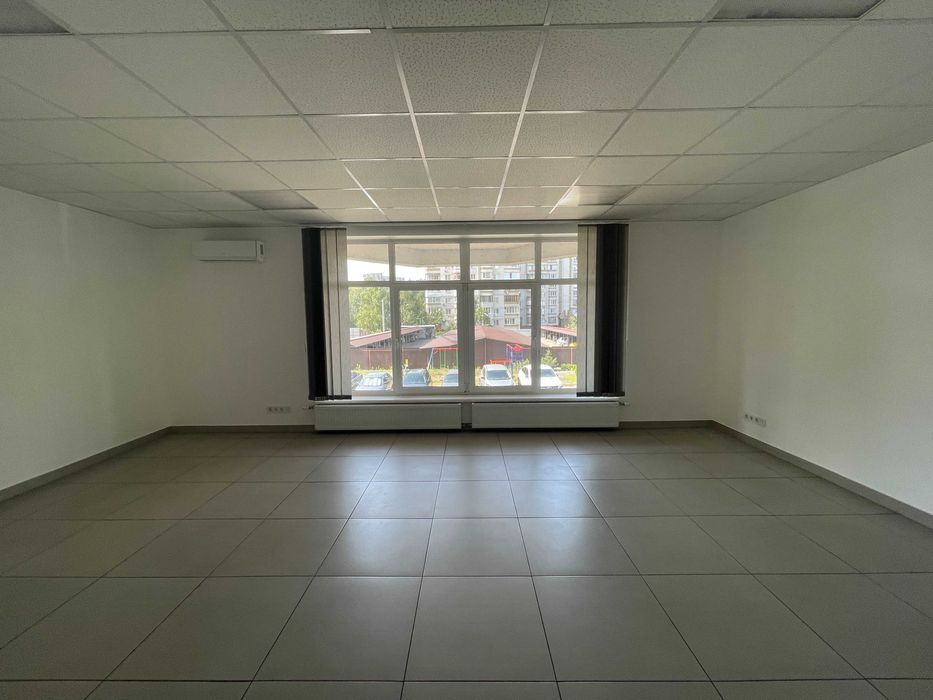 Приміщення під офіс на Митниці