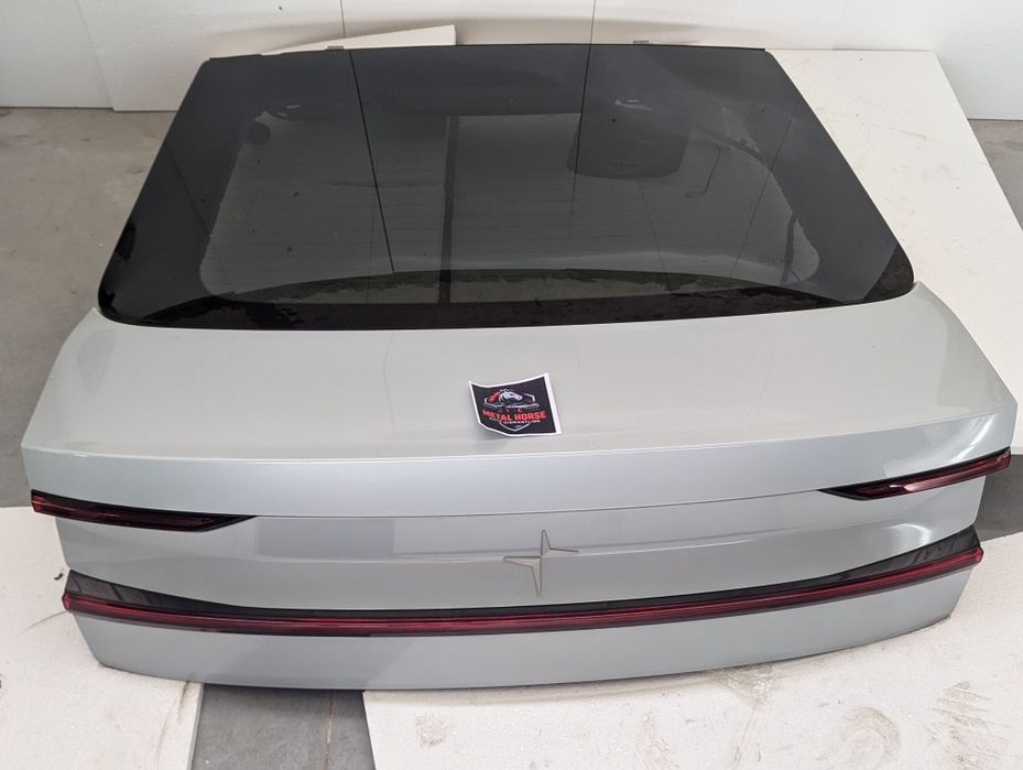 Polestar 2 Задня кришка