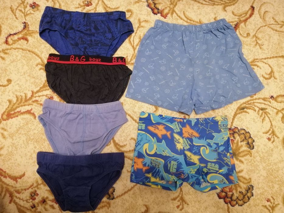 Трусики,спортивные штаны,кофты на мальчика