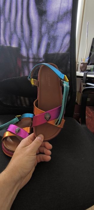 Sandálias para menina