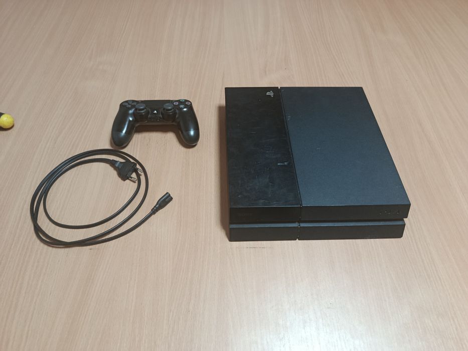 Play Station 4 Fat