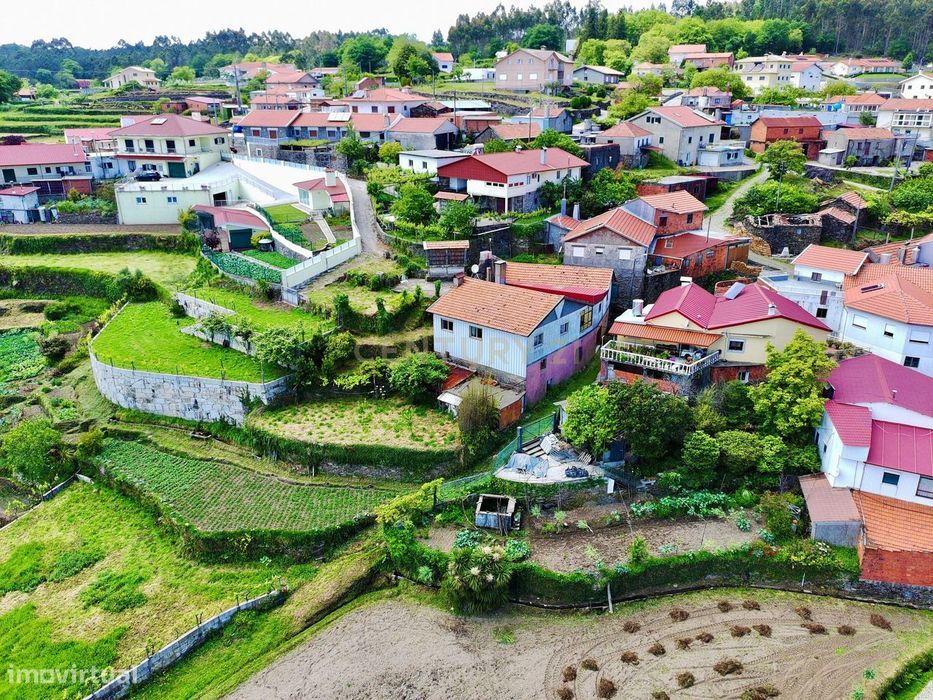 Moradia T6 Vale de Cambra (Aceita se Propostas)