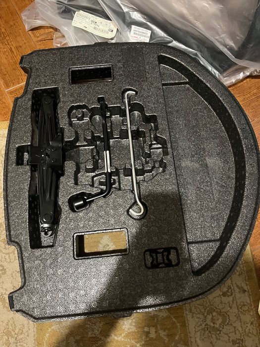 Kit Pneu Suplente Toyota Corolla Touring