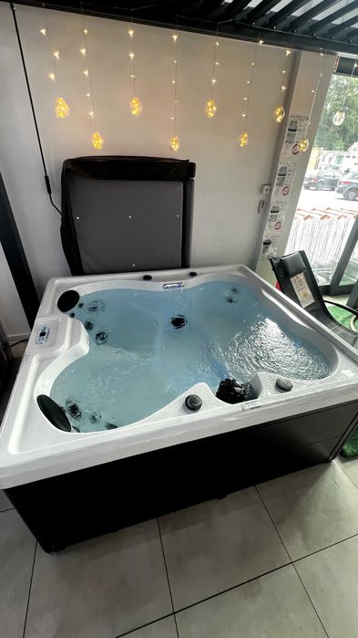 Jacuzzi zewnętrzne balia ogrodowa wanna spa ogrodowe
