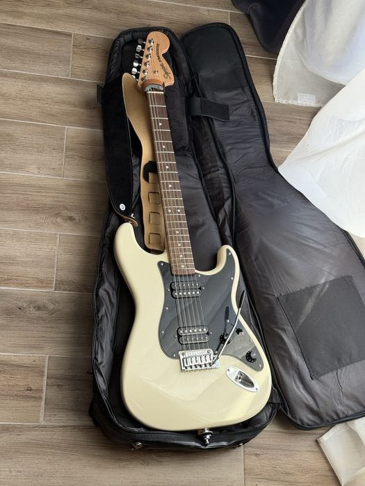 Squier by Fender Affinity Series Stratocaster