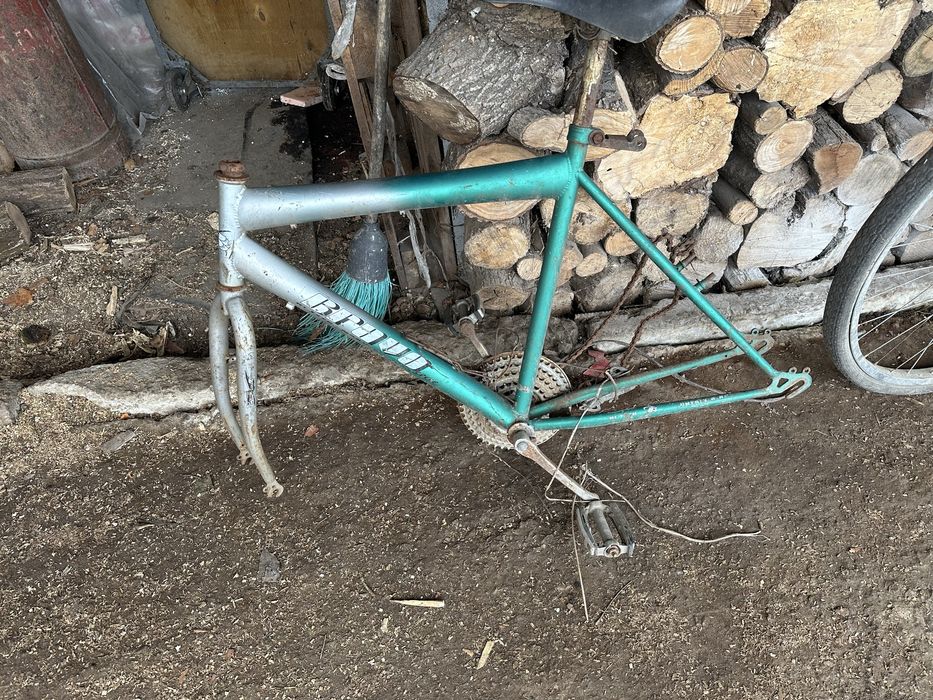 Продам велосипед и запчасти к нему