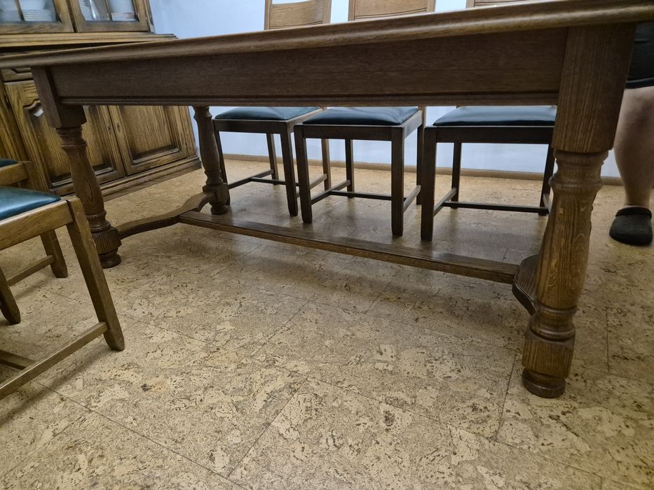 Stół i krzesła dąb rustykalny