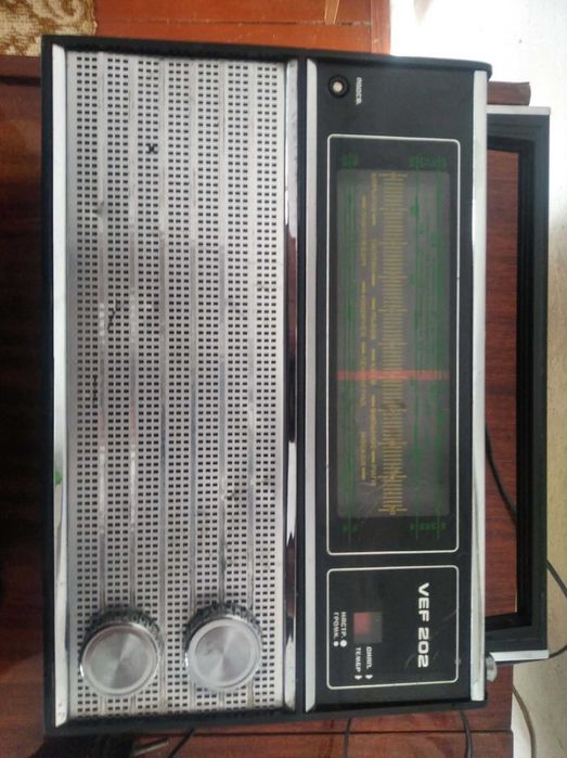 Радіоприймач VEF 202