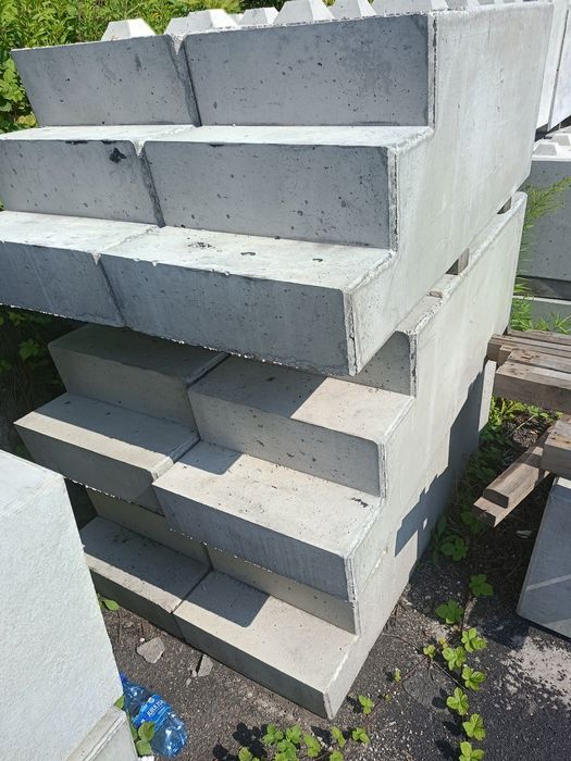 Bloki LEGO schody i skosy