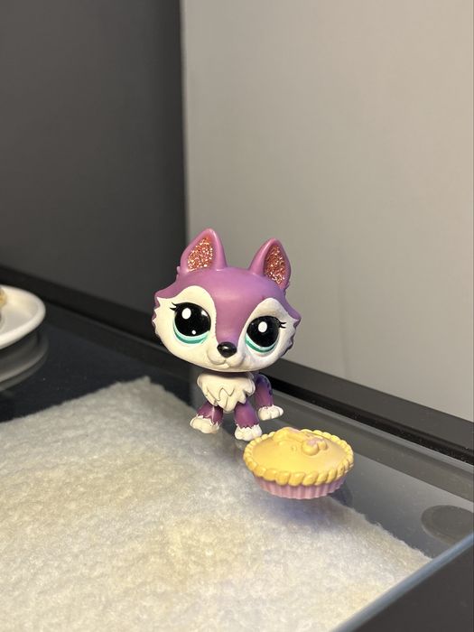 Littlest Pet Shop #3854 Fioletowy Husky Glitter z akcesorium Hasbro
