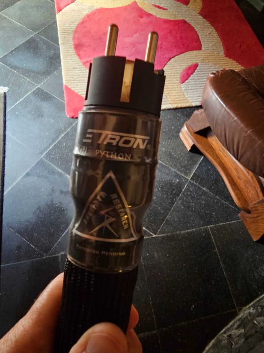 Shunyata Research ZTRON PYTHON C15 com 1,75m