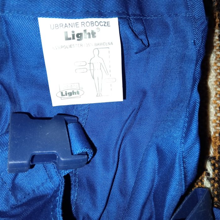 Komplet odzieży roboczej / spodnie ogrodniczki+ bluza