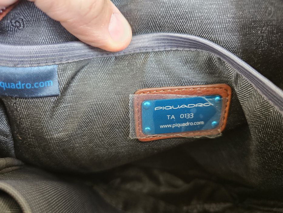 Сумка месенджер шкіряна Piquadro