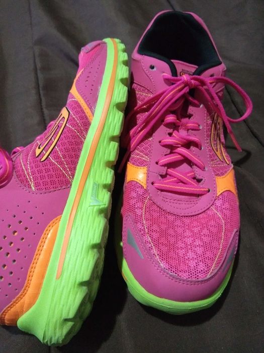 Skechers 39 novas