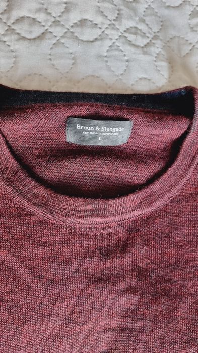 Sweter jesienny bordowy, gwiazdkowy Bruun Stengade
