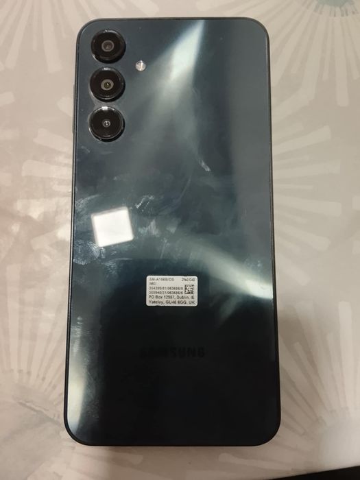 Vendo telemóvel Samsung galaxy A16, 5G desbloqueado black blue