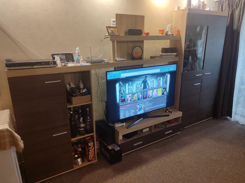 Продам вместительную стенку