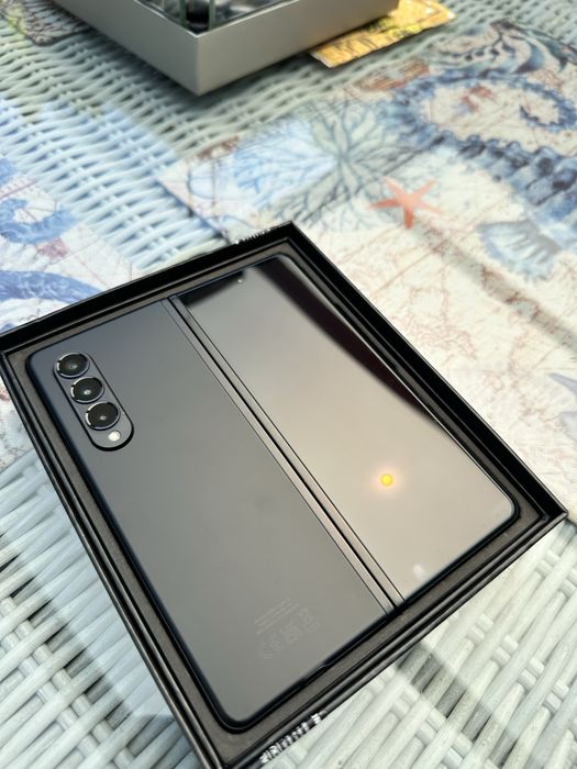 Samsung Z Fold3 5G