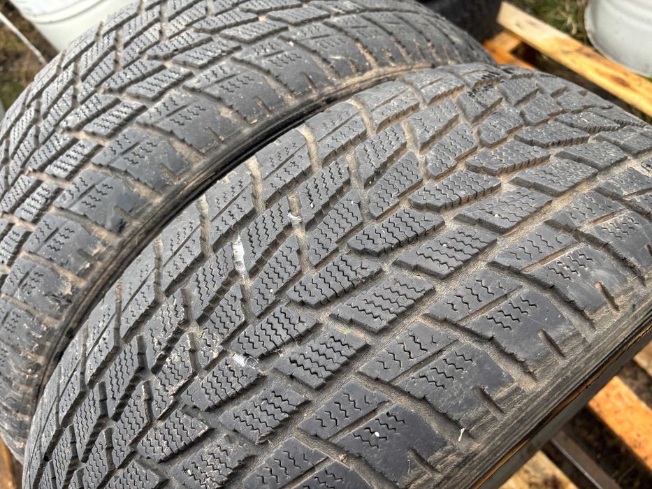 245-55-R19 TOYO OPEN COUNTRY 2штуки зимней резины GERMANY 2022