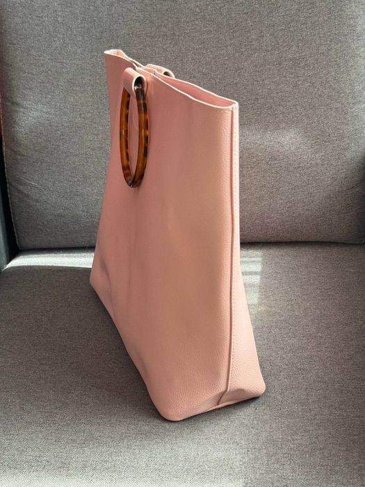 Жіноча сумка Vince Camuto