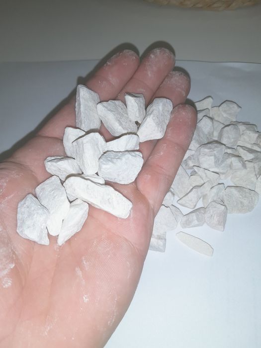 Grys kamień ozdobny biały żwir workowany  granit dalmatyńczyk