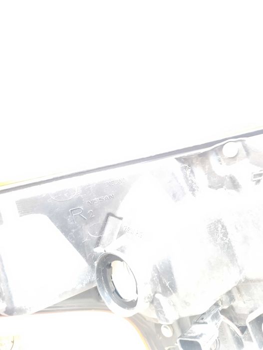 Nissan Qashqai задня фара права
