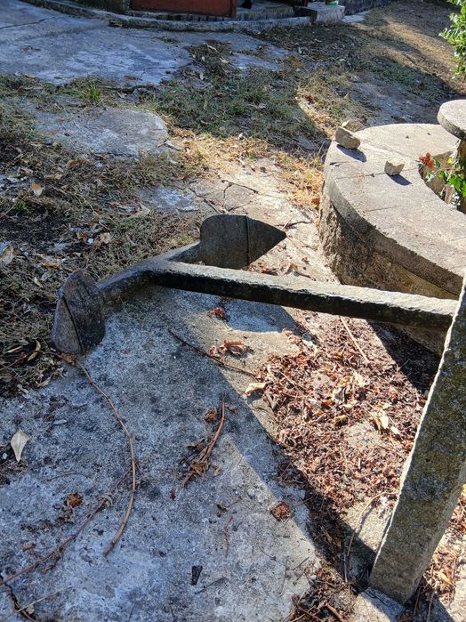 Âncora em ferro fundido