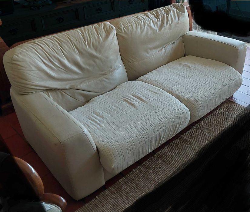 Sofa pele 3 lugares
