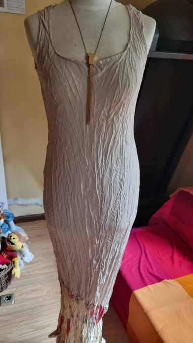 Vestido novo ajustável